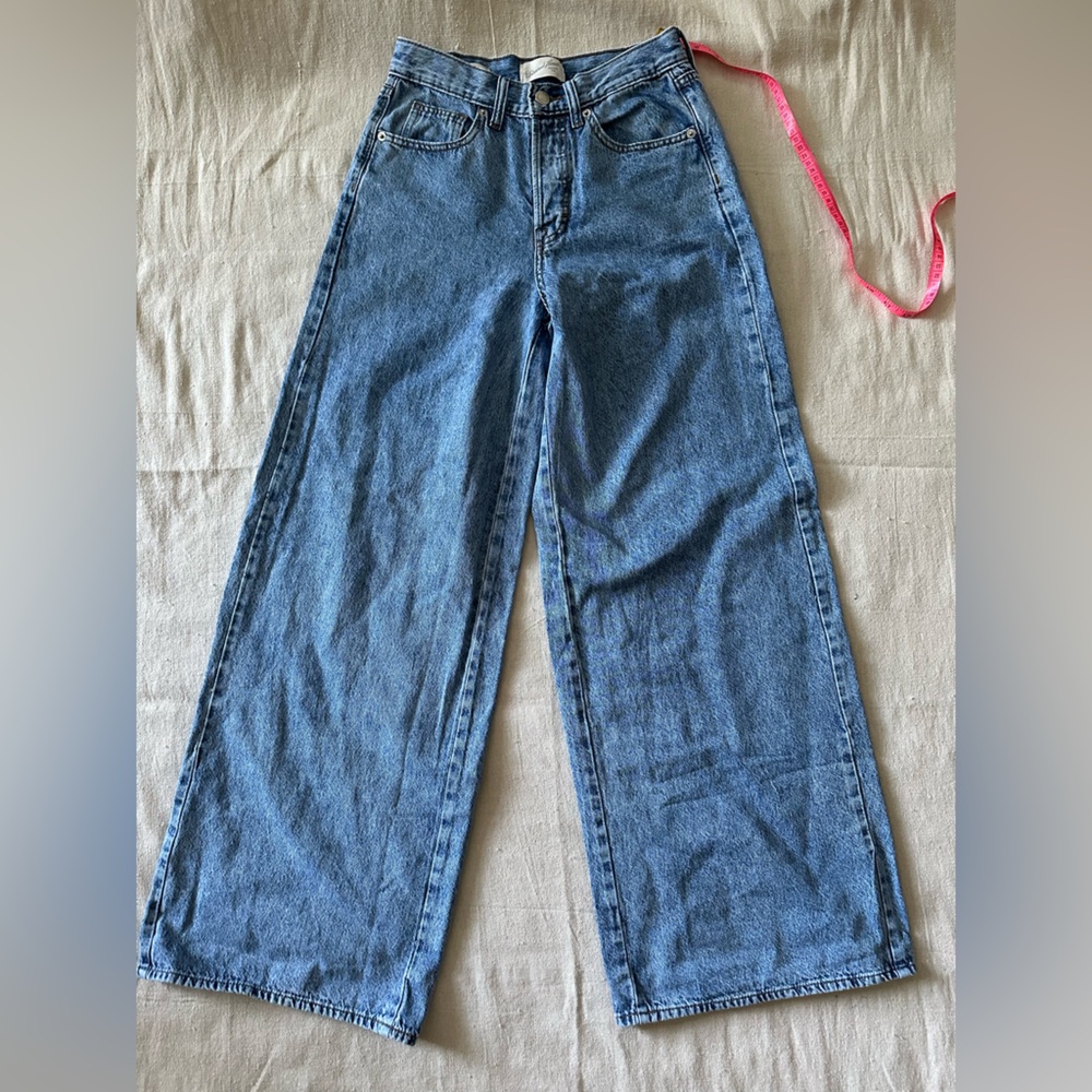 Universal Threads mid-rise, super wide jeans, size 00